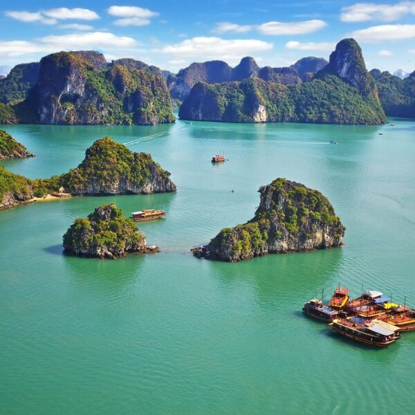 travel-ha-long-bay
